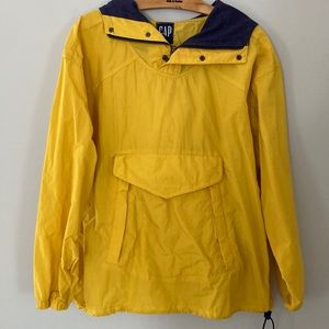 Gap windbreaker